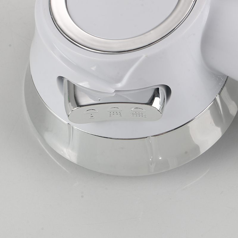 Vòi sen trắng chảy chảy