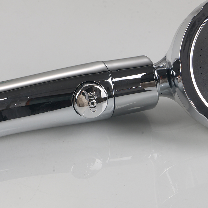 Đầu sen xoay mạ điện Nhật Bản